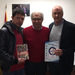 Gemellaggio editoriale: l'almanacco del calcio ligure con l'almanacco del calcio agrigentino