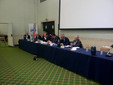I due candidati al banco della presidenza