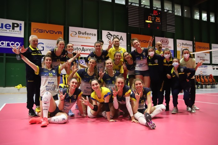 VOLLEY La PSA Olympia chiude alla grande la prima fase di campionato: netto 3-0 ad Acqui Terme e primo posto nel girone in cassaforte