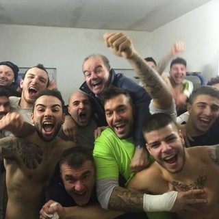 La gioia della Praese negli spogliatoi