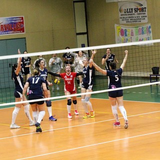 VOLLEY La Normac AVB combatte e vince