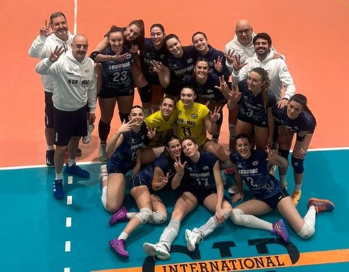PALLAVOLO / RIPRENDE IL CAMPIONATO E NORMAC RIPRENDE A VINCERE