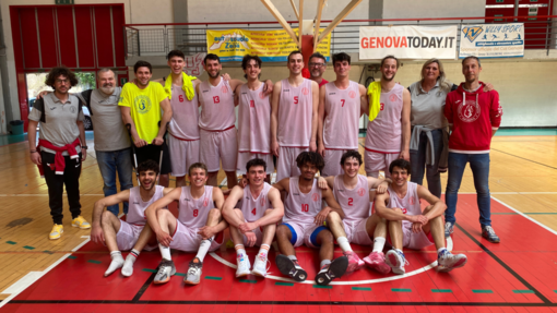 IL CUS GENOVA BASKET SUPERA CUS INSUBRIA E VOLA ALLE FINALI DEI CAMPIONATI NAZIONALI UNIVERSITARI DI CAMERINO