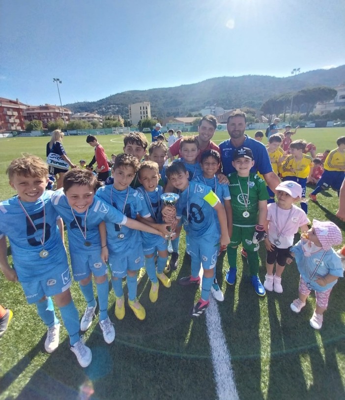 SANREMESE L’Under 10 vince la Tempocasa Cup e vola alle finali con Juventus, Milan e Chelsea
