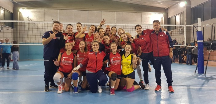 Pallavolo - Al Podenzana di netto il derby quasi provinciale con Ceparana