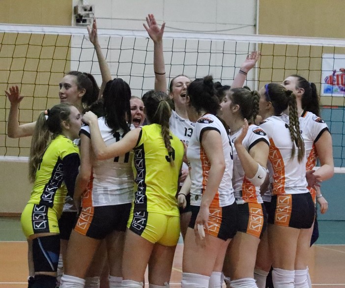 PALLAVOLO Rimont Progetti Genova: alla vittoria con tre punti pesanti PALLAVOLO Rimont Progetti Genova: alla vittoria con tre punti pesanti