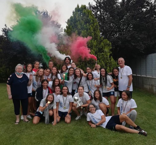 LOCATELLI Pallanuoto Femminile : Le Lontre si tingono di Verde, bianco e Rosso ad Avezzano