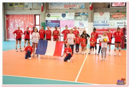 VOLLEY 14° Torneo Internazionale di pallavolo femminile &quot;Sempre con noi&quot; Trofeo Vitrum &amp; Glass