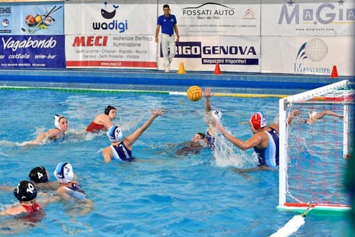 PALLANUOTO BOGLIASCO / A1F, RAGAZZE A FORZA NOVE. TRAVOLTA LA FLORENTIA