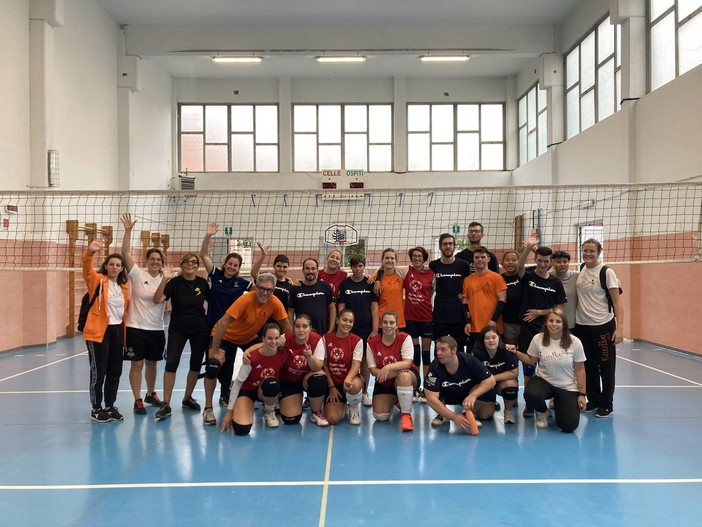 LE EMOZIONI DEL PRIMO RADUNO IN LIGURIA La Nazionale Special Olympics di Beach Volley unificato si racconta