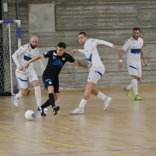 CALCIO A 5 CDM Futsal-Napoli 2-4