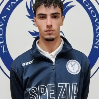 NUOVA PALLAVOLO SAN GIOVANNI Dalla serie d alla prima squadra... Meritata promozione per il centrale Giuseppe Cutolo