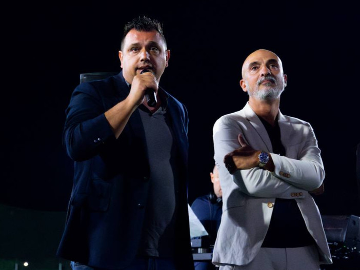 SERIE D ASD Chisola Calcio è lieta di annunciare la nuova collaborazione con GLG DOORS SERIE D ASD Chisola Calcio è lieta di annunciare la nuova collaborazione con GLG DOORS