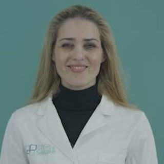 ZOOM SULLA CASA DELLA SALUTE - La dottoressa Konstantina Christana e la Dermatologia