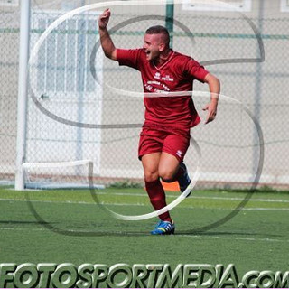 Deodato del PonteX Il Torchio esulta: suo il gol vittoria contro il San Gottardo (foto cannella/fotosportmedia.com)