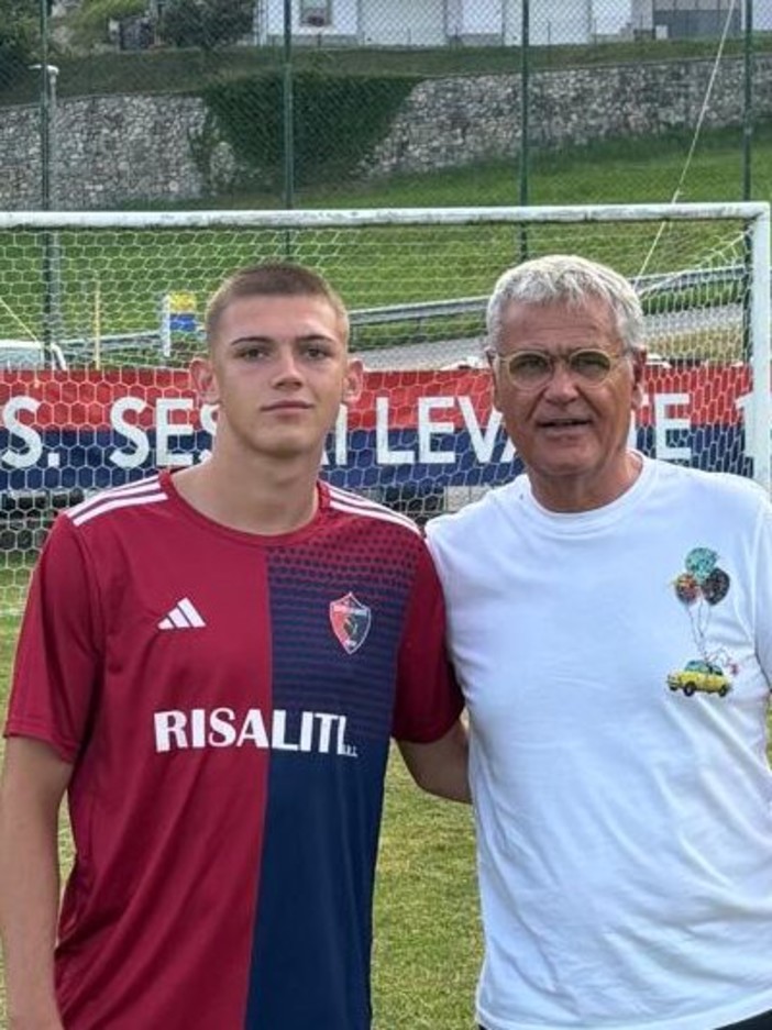 SESTRI LEVANTE Mert Durmush è un nuovo calciatore rossoblu SESTRI LEVANTE Mert Durmush è un nuovo calciatore rossoblu