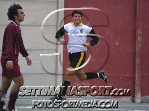 De Lucia nel 2002 in un Multedo-Albaro