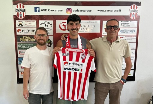 ECCELLENZA La Carcarese dà il benvenuto a Alessandro Damonte ECCELLENZA La Carcarese dà il benvenuto a Alessandro Damonte