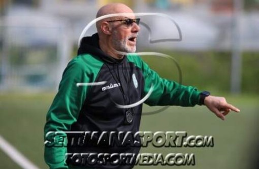 FRANCESCO D'AMELIO "La salvezza con il Casarza il ricordo più bello, perchè condivisa con mio figlio" FRANCESCO D'AMELIO "La salvezza con il Casarza il ricordo più bello, perchè condivisa con mio figlio"