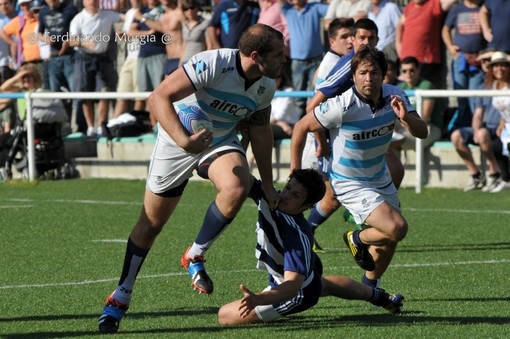 LA FOTOVALE: Matteo Orlandi del Recco in fase di attacco (by Nando Murgia di Pegli).