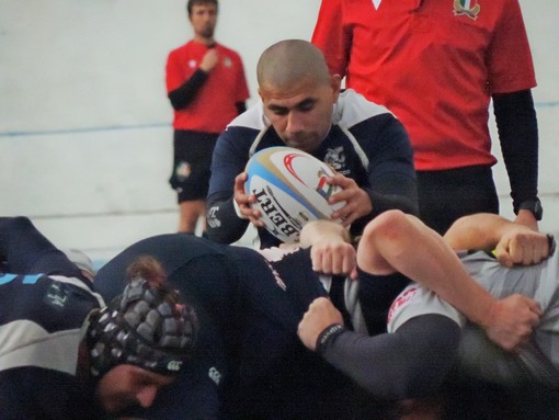 PRO RECCO RUGBY / GLI SQUALI CHIUDONO L’ANDATA OSPITANDO LA CAPOLISTA