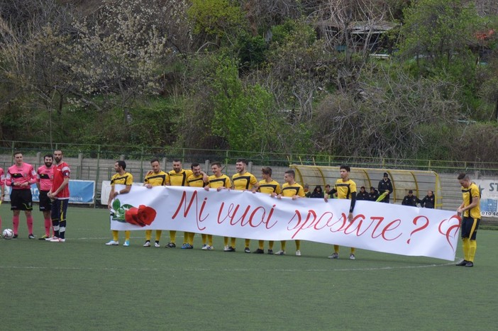 LA FOTO - Proposta di matrimonio al Piccardo