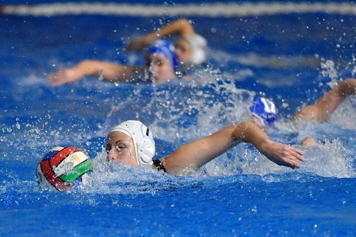 Pallanuoto donne: Elena Maggi presenta Bogliasco-Padova