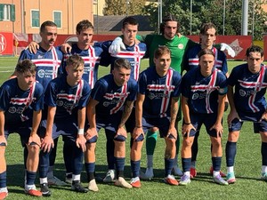 Genova Calcio oggi in campo con la nuova terza divisa, total BLU