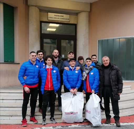 GENOVA CALCIO In visita al Gaslini