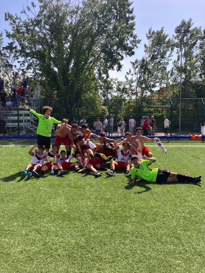 Calcio - Don Bosco Spezia Under 15 in trionfo a Viareggio