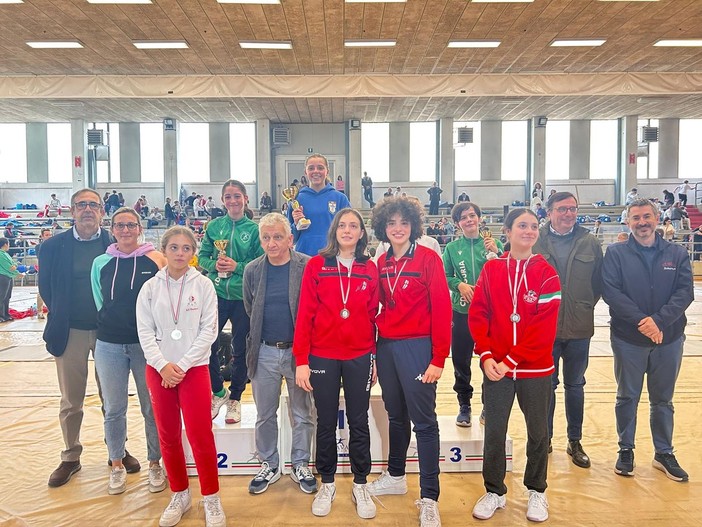 SCHERMA Prima prova interregionale Under 14 a Chiavari SCHERMA Prima prova interregionale Under 14 a Chiavari