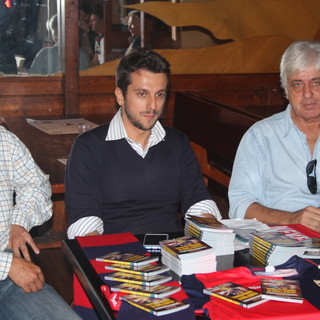 VIDEO - Vittorio Masi e il libro/quiz sulla storia del Genoa