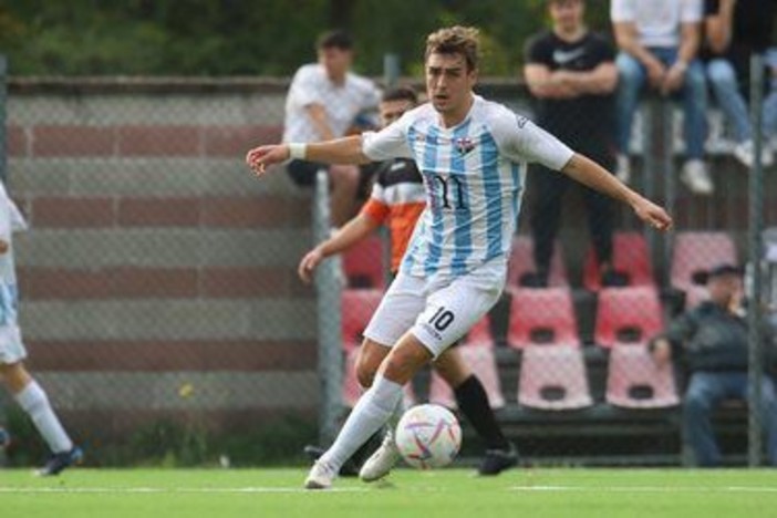 Calcio - Lorenzo Barilari l'uomo del momento a Levanto Calcio - Lorenzo Barilari l'uomo del momento a Levanto