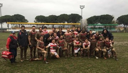 Rugby ligure premiato nel fango ! Rugby ligure premiato nel fango !