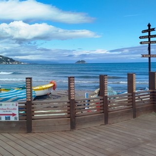 MARE SENZA FRONTIERE Sabato 6 settembre a Laigueglia una mattinata per vivere il mare senza distinzioni, all’insegna dell’accessibilità e dell’inclusione.