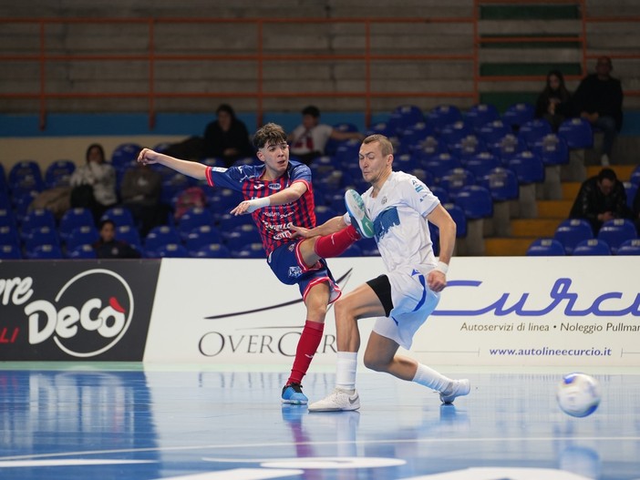 CALCIO A 5 Feldi Eboli-CDM Futsal 7-1