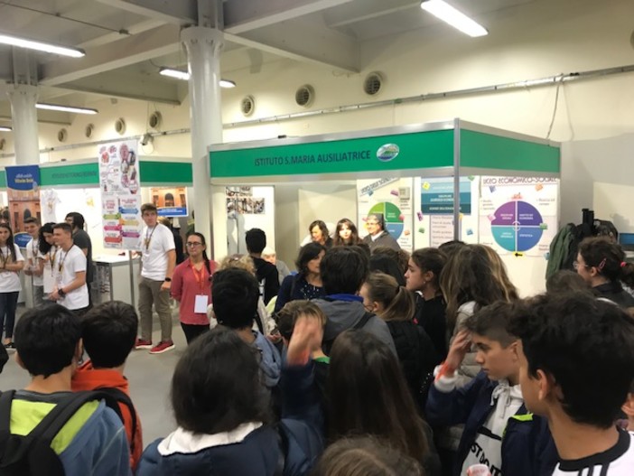 Grande successo per il Liceo Scientifico Sportivo al Salone Orientamenti con l'Istituto Maria Ausiliatrice