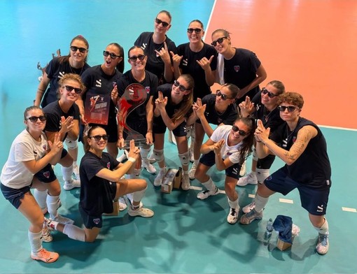 PALLAVOLO FEMMINILE Mondovì trionfa al 17° Torneo internazionale "Sempre con noi" - Trofeo Vitrum&amp;glass