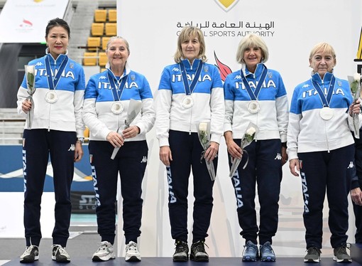 SCHERMA Tre medaglie per i Master liguri ai Campionati Mondiali in Bahrein SCHERMA Tre medaglie per i Master liguri ai Campionati Mondiali in Bahrein