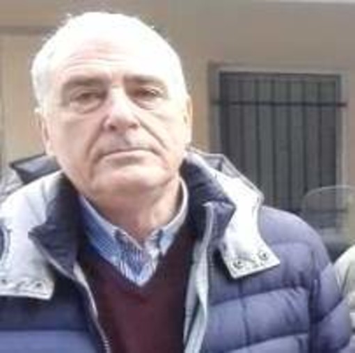 VIA ACCIAIO Anche il presidente Natali si gode la sua matricola terribile