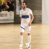 CALCIO A 5 Cdm Futsal in rimonta nella ripresa: 3-2 al Top Five Futsal CALCIO A 5 Cdm Futsal in rimonta nella ripresa: 3-2 al Top Five Futsal