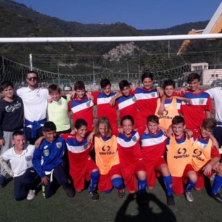 Una squadra dei 2006 con mister Patrone