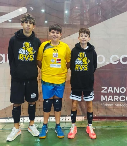 PALLAVOLO Convocati in Rappresentativa tre giovani atleti del Riviera Volley Sanremo PALLAVOLO Convocati in Rappresentativa tre giovani atleti del Riviera Volley Sanremo
