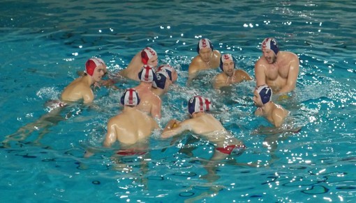 PALLANUOTO L’IREN QUINTO SBANCA ANCHE MILANO: METANOPOLI KO 11-10 E SALVEZZA ACQUISITA