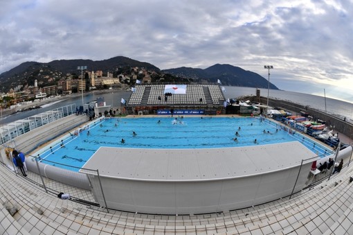 PALLANUOTO La Pro Recco batte Salerno 18-0 nel giorno del ritorno a casa
