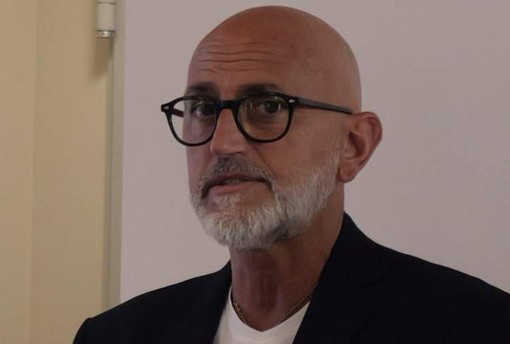 CDM FUTSAL Pronti per una nuova avventura: il dg Mino Paoletti fa il punto di ritorni, partenze e conferme in rosa CDM FUTSAL Pronti per una nuova avventura: il dg Mino Paoletti fa il punto di ritorni, partenze e conferme in rosa