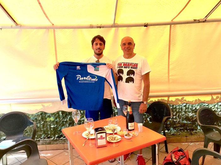 BUON COMPLEANNO E 10 DOMANDE A... Mirko Pastorino !