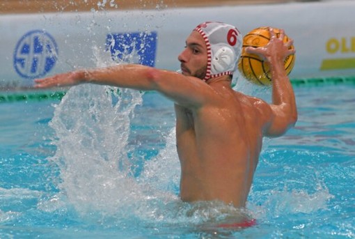 PALLANUOTO L'Iren Quinto vince in casa del Posillipo (6-4) e torna ai tre punti