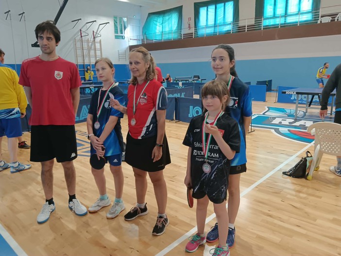 Tennistavolo, campionati regionali: tre medaglie per il Toirano, una per la Spotornese Tennistavolo, campionati regionali: tre medaglie per il Toirano, una per la Spotornese