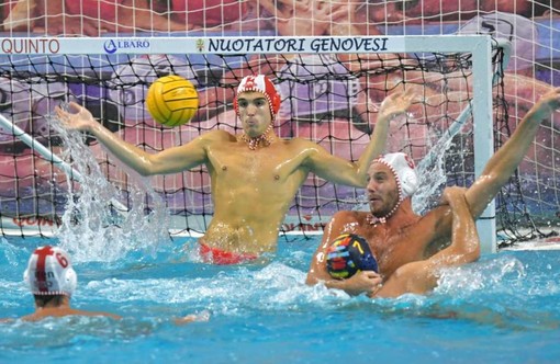 PALLANUOTO/  L’Iren Quinto va vicino alla vittoria, ma il Salerno scatta al momento decisivo e vince 7-6